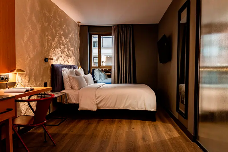 Hotel