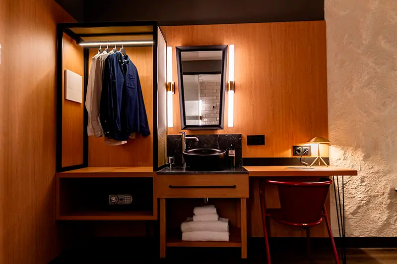 Hotel