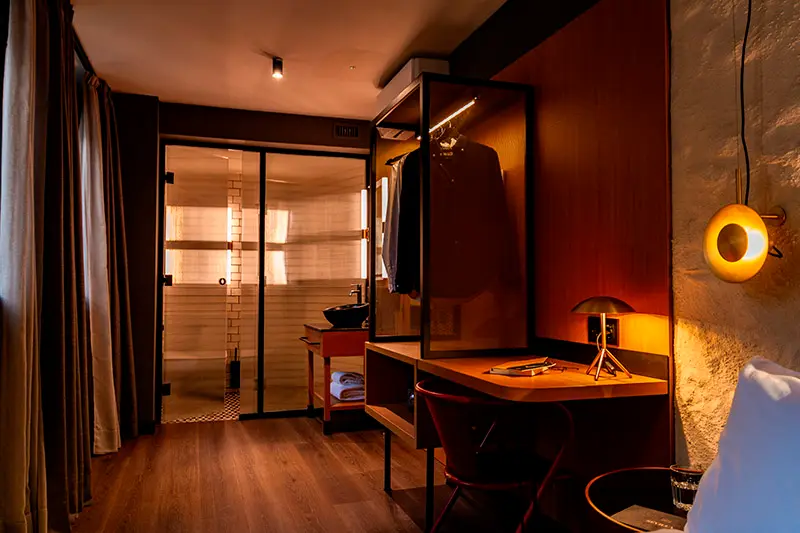 Hotel