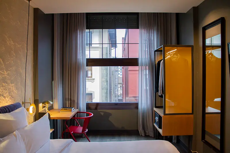 Hotel